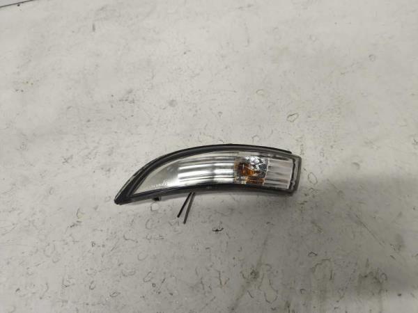 REPETITEUR DE RETROVISEUR GAUCHE FORD - Vue 1